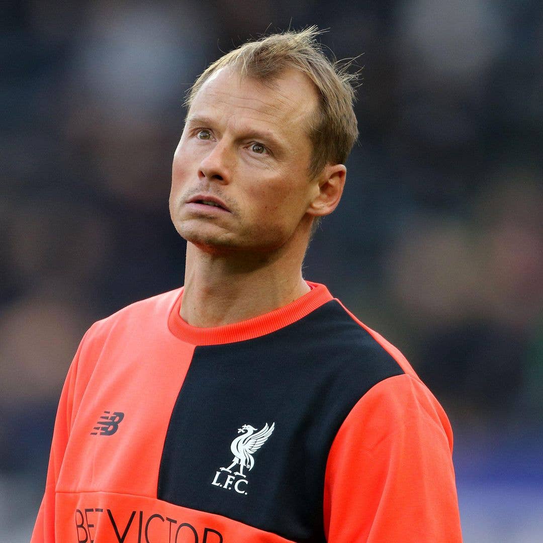 Former Arsenal player Alex Manninger tragically dies at 48 after car is struck by train