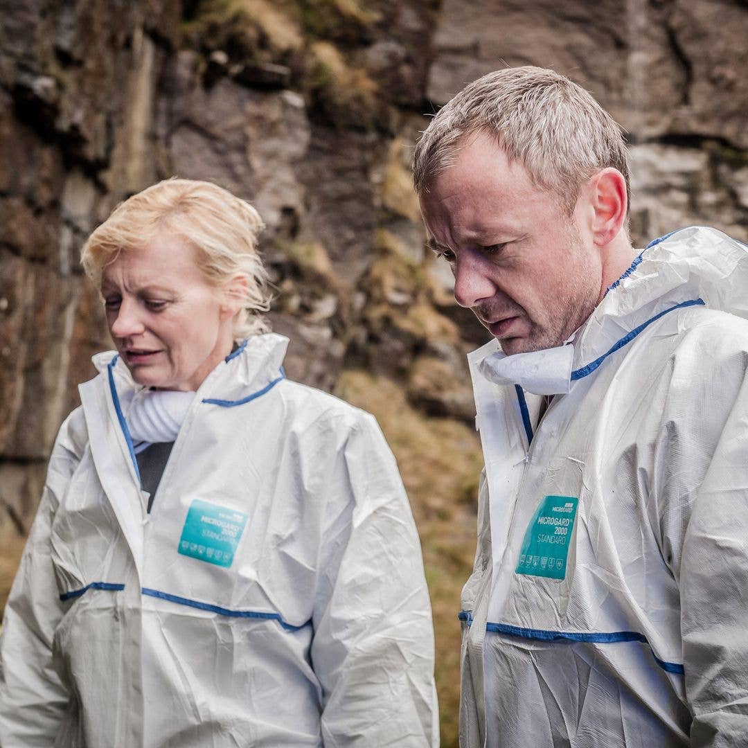 Netflix viewers hooked on 'outstanding' whodunnit you can binge in one night
