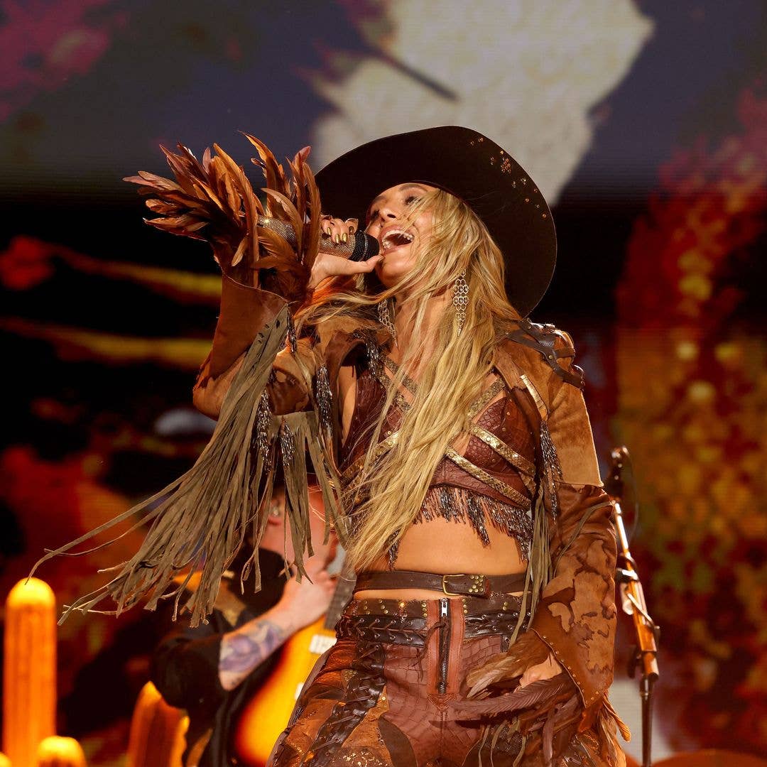 Stagecoach festival evacuation leaves fans furious after organizers lift order after 90 minutes