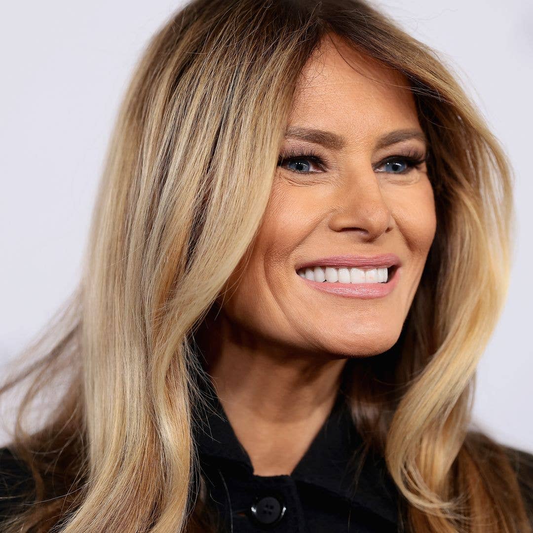 Melania Trump channels Jackie O in the butter yellow pencil suit we've been dreaming of