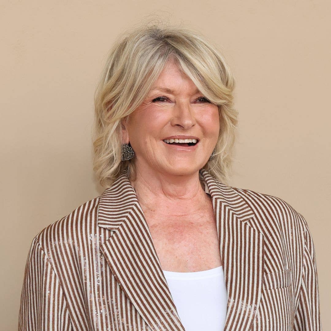 Martha Stewart, 84, looks impossibly youthful in fresh-faced travel photo: 'Not one wrinkle'