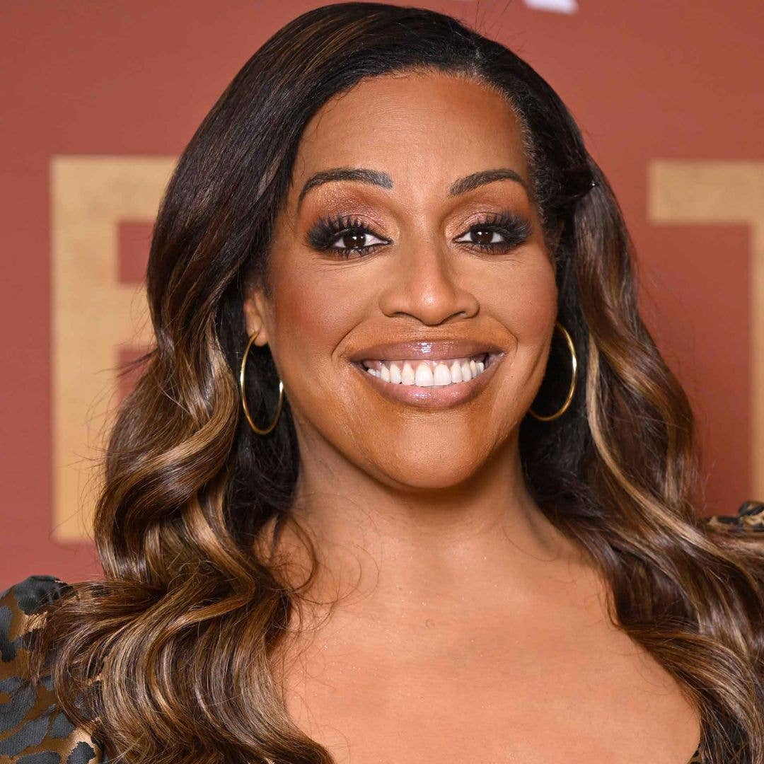 Alison Hammond's leopard print dress is incredibly flattering - and it has pockets