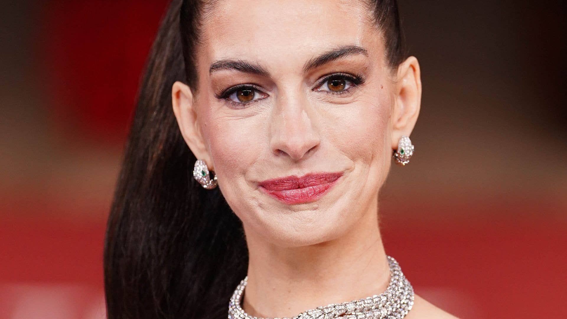 Anne Hathaway 