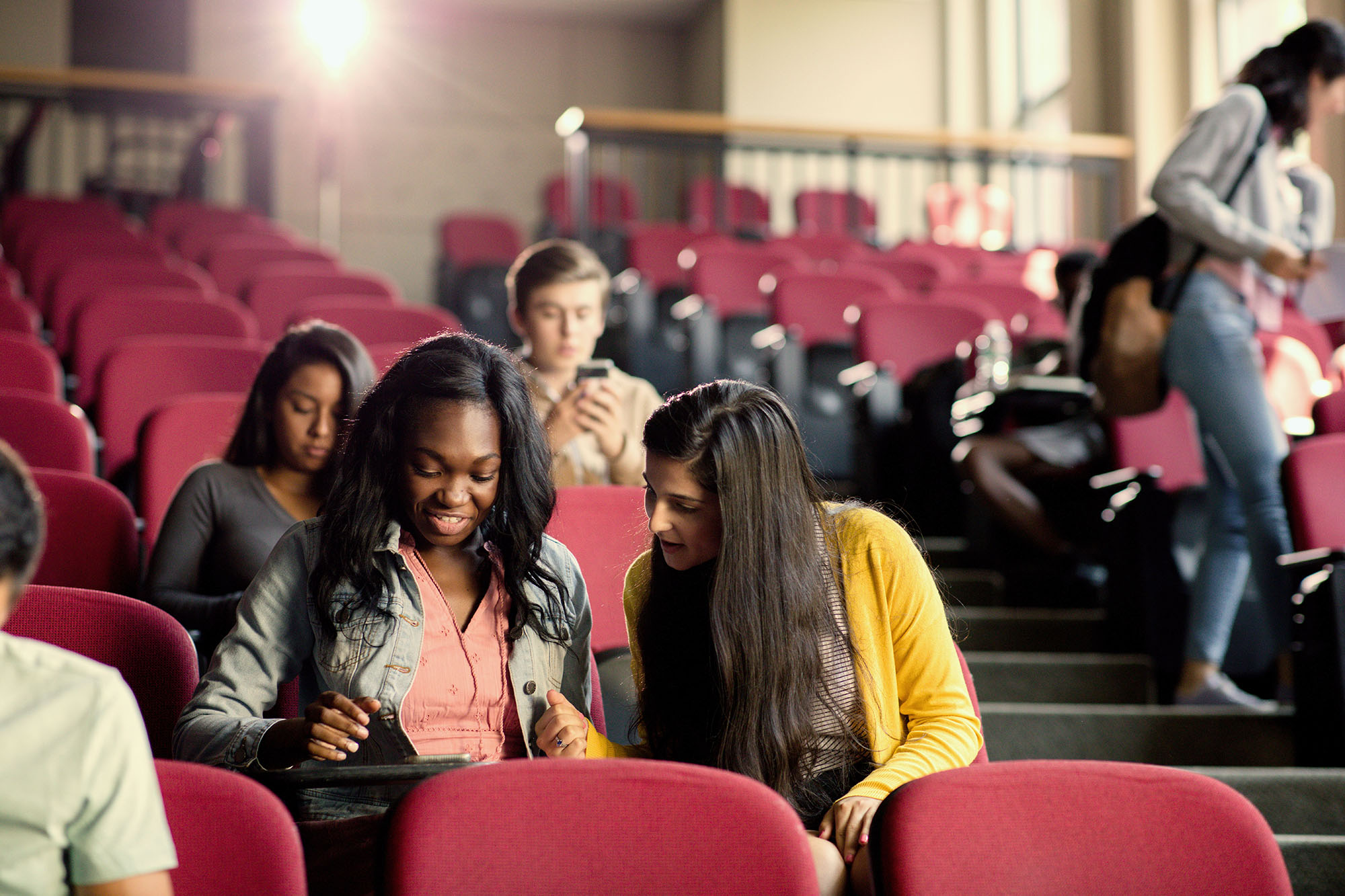 High school students attending a Harvard pre-college class.
