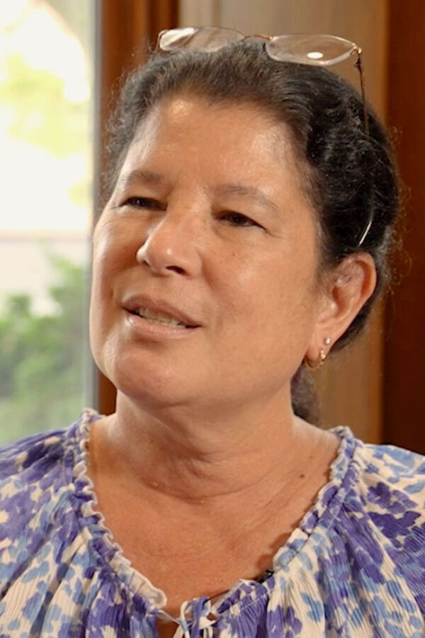 Tracey Tokuhama-Espinosa